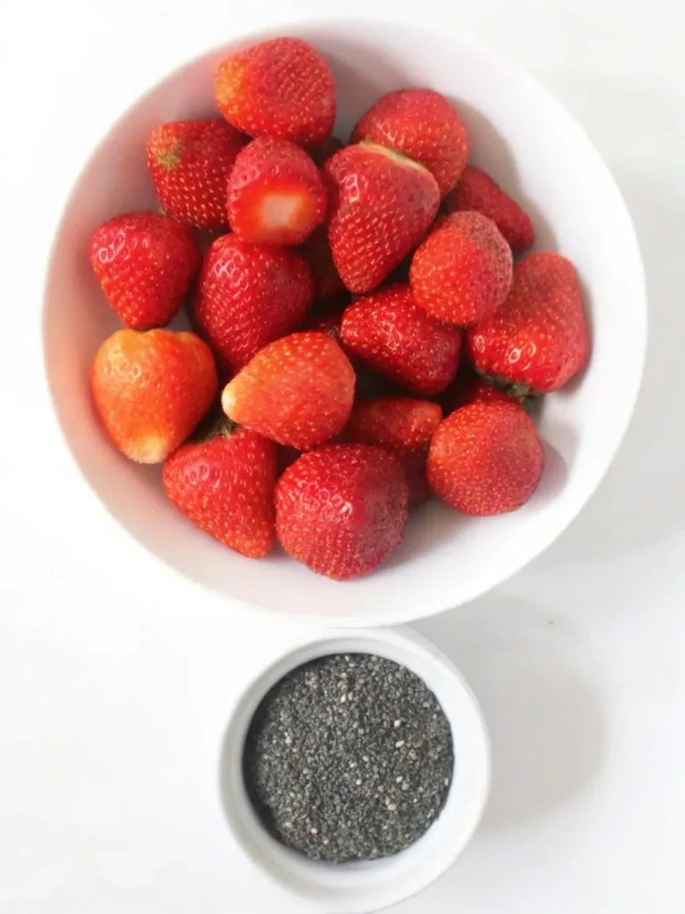 Strawberry Chia Jam ingredients