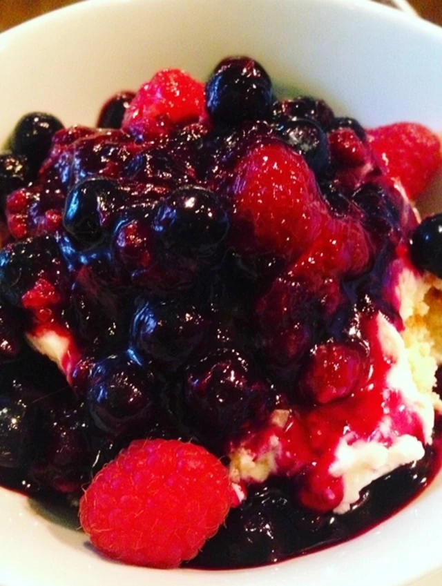 Blueberry Cream Cheese Dessert (GAPS and Grain Free) how to make