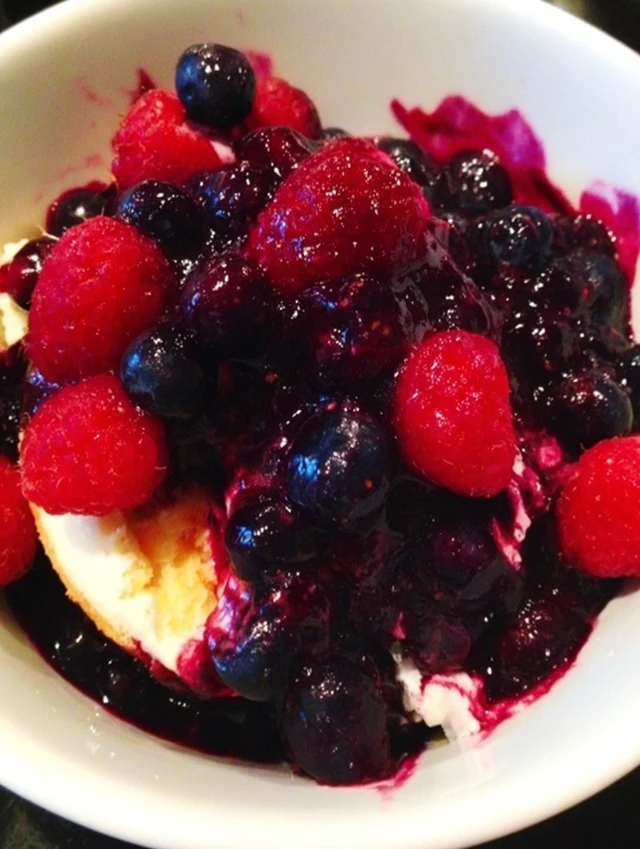 Blueberry Cream Cheese Dessert (GAPS and Grain Free) ingredients