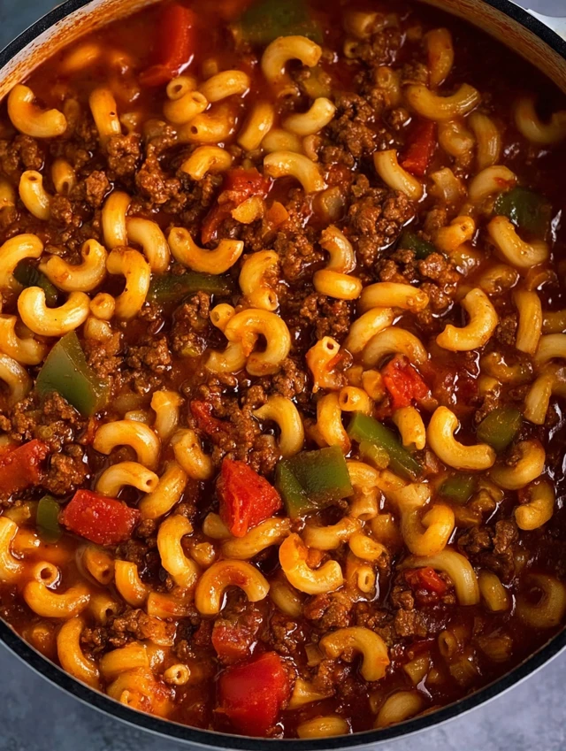 American Goulash (Easy One Pot Recipe) intro