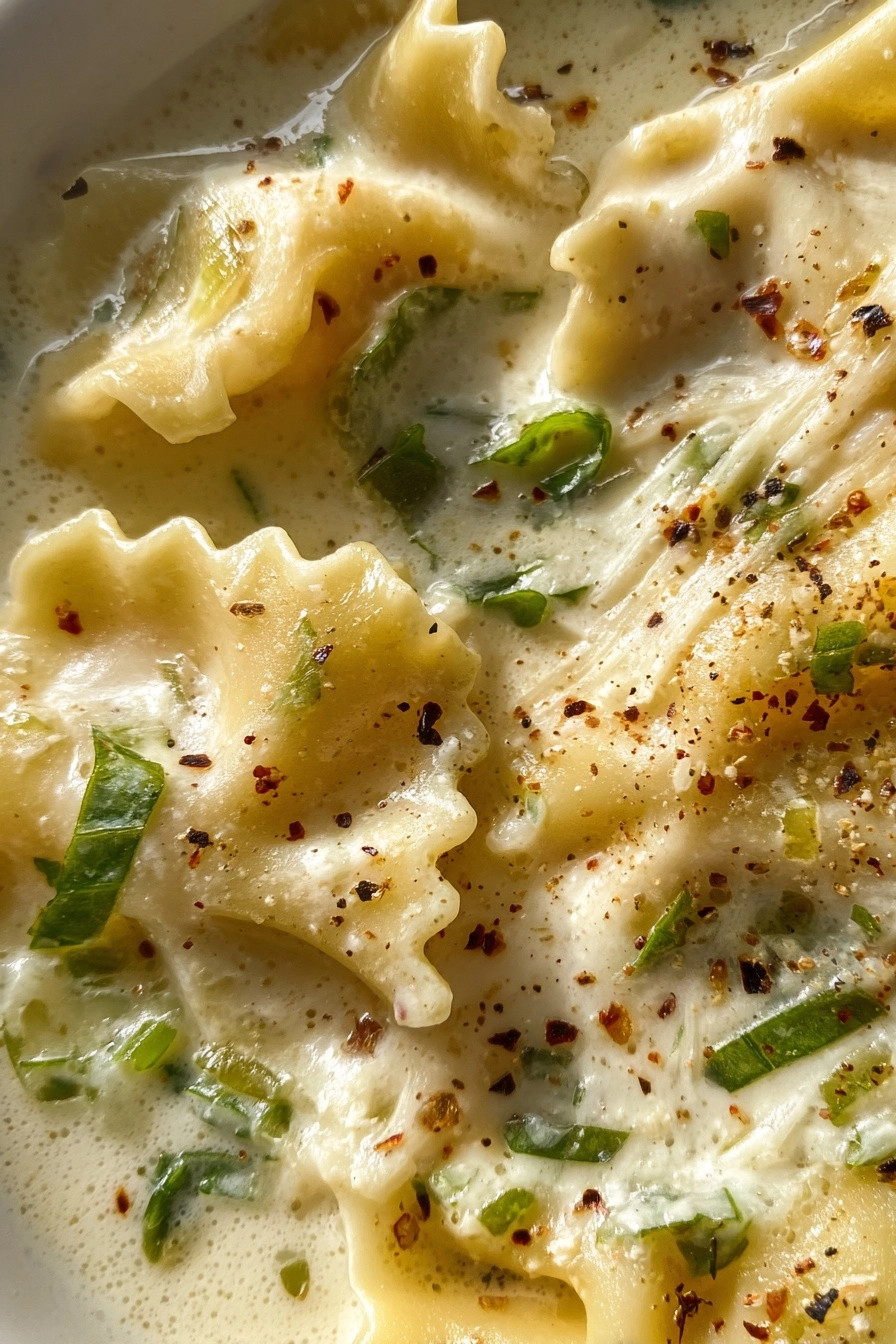 Creamy Alfredo Lasagna Soup