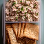 Tuna & Crackers Protein Lunch Box