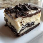 No-Bake Oreo Cheesecake Bars