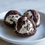 keto cookies & cream fat bombs