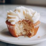 Fluffy cream cheese cupcakes