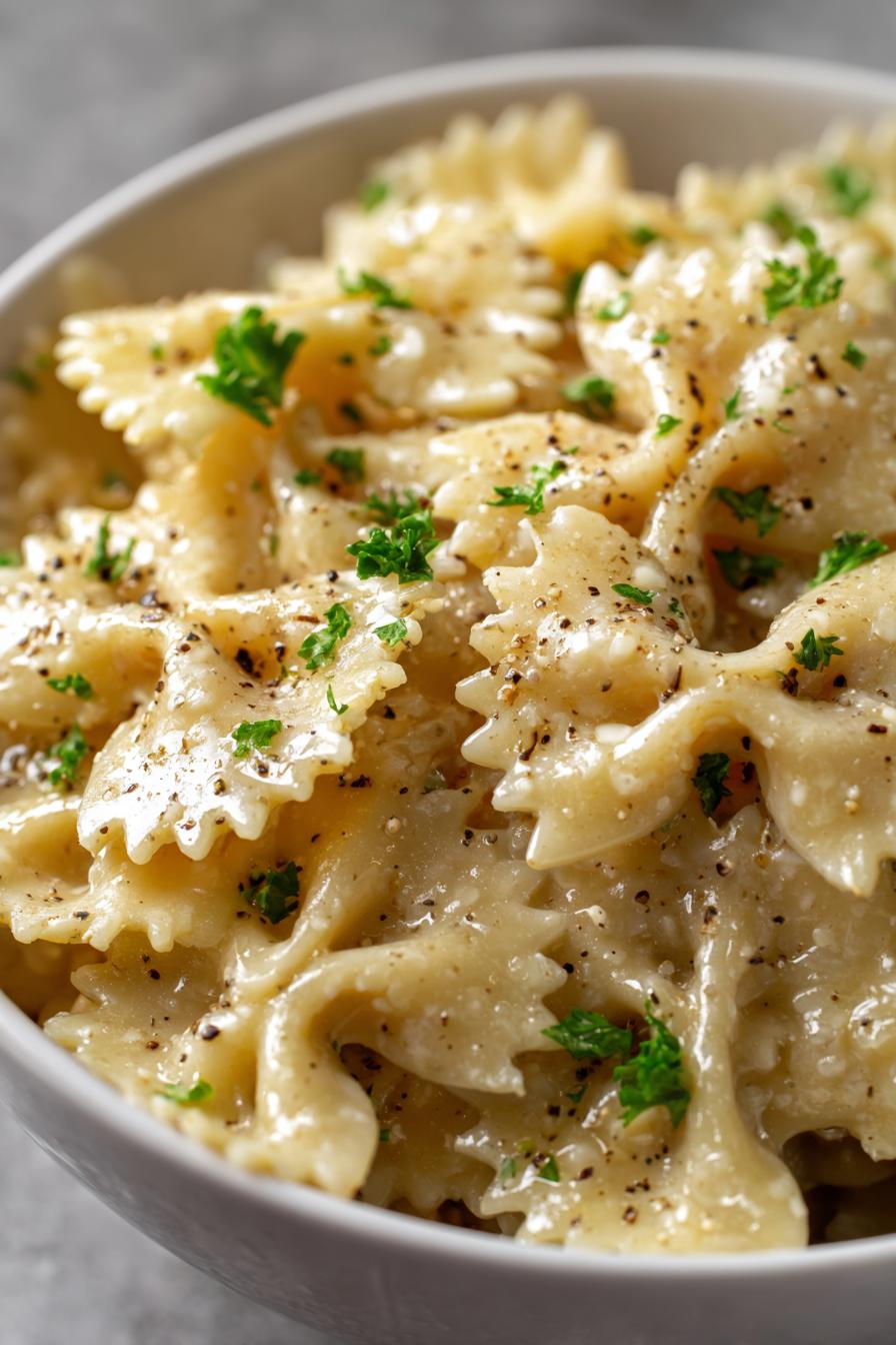 creamy garlic bowtie pasta