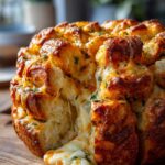 Cheesy Pull-Apart Christmas Tree Bread